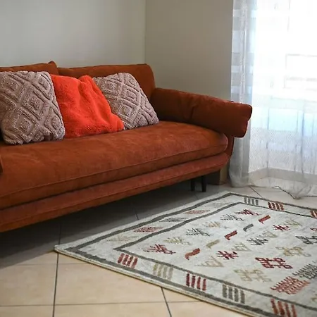 Cosy Centre-ville Saint-Raphael (Var)